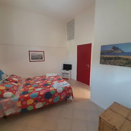 Little Italy Appartement Castellammare del Golfo Buitenkant foto